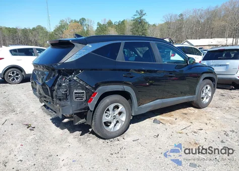 2022 Hyundai Tucson Sel z USA, uszkodzony, nr VIN 5NMJB3AE8NH109517